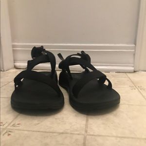 Black chacos size 5